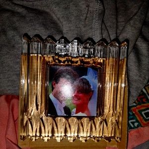 Mikasa Glamour Crystal Glass Photo Frame 2" x 2" QQ260/577